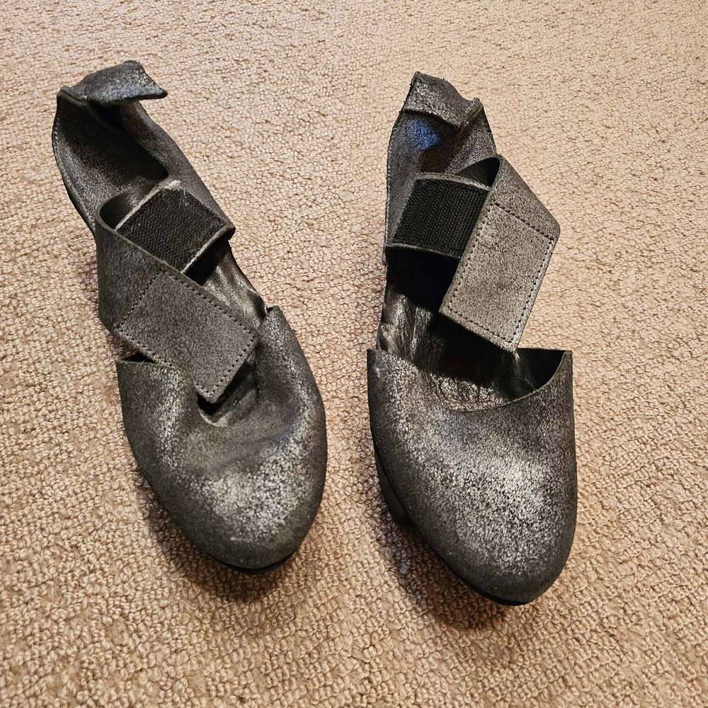 Stylish Black and Gray Shoes